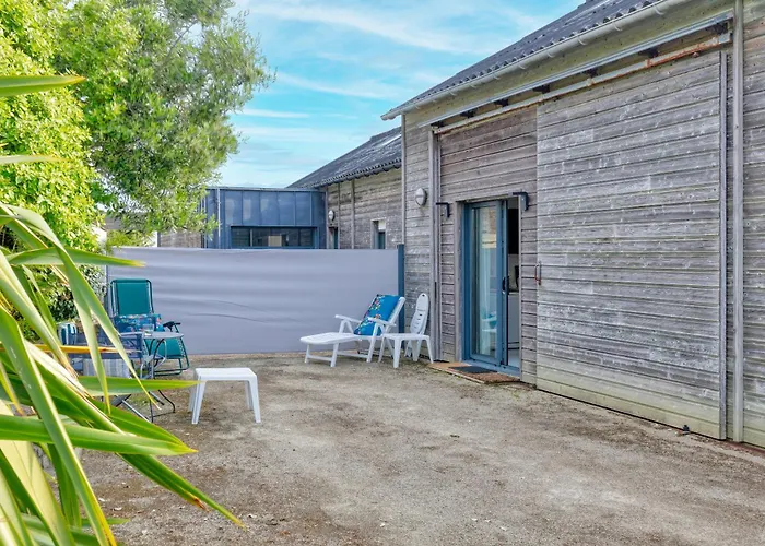 בית נופש Le Refuge Salin Duplex Jardin *