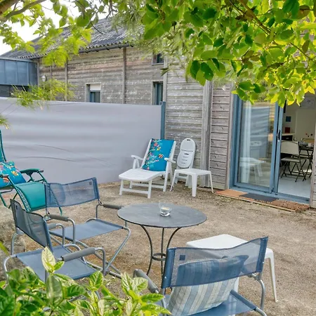 Le Refuge Salin Duplex Jardin Holiday home *